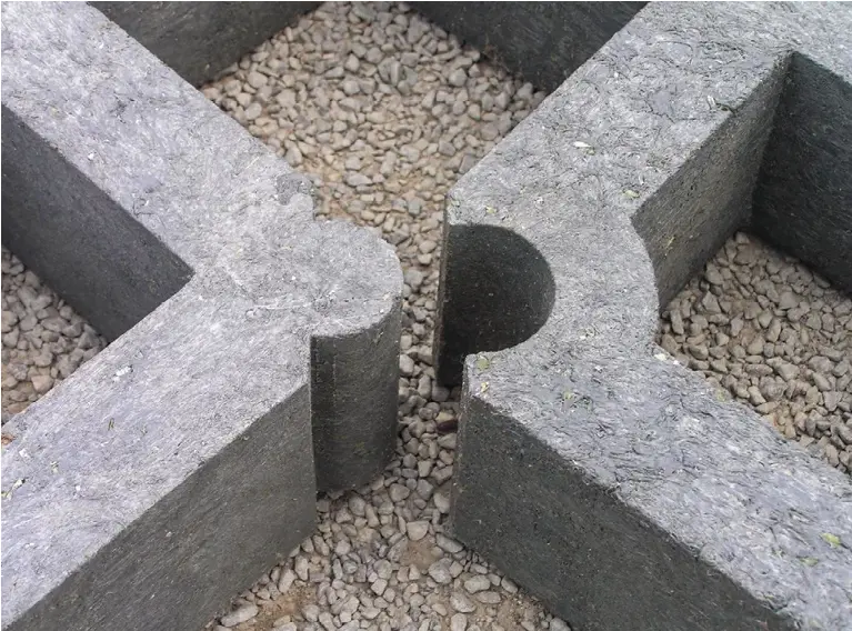 dalle-gazon-plastique-recycle-draine (3).webp