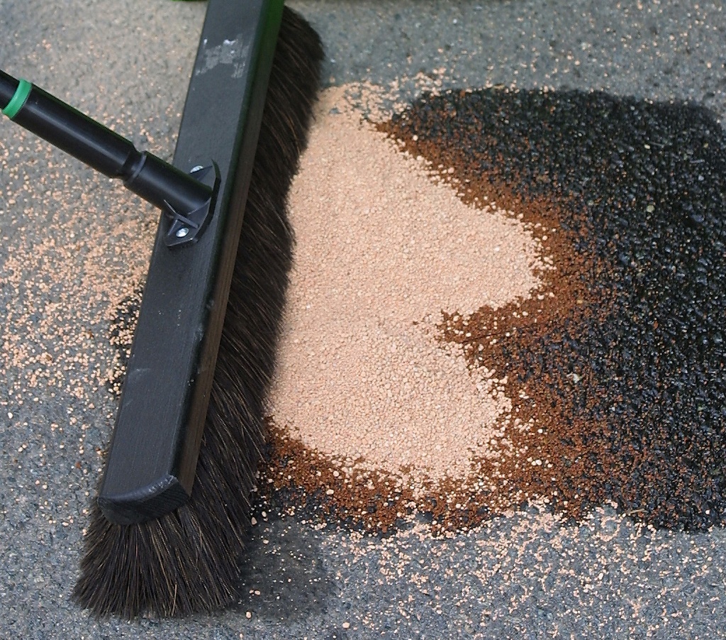 ABSORBANT ROUTIER Terre de diatomée, absorbant routier et industriel 40L (20kg)